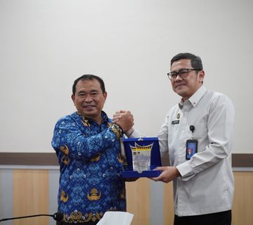 DSC07935 360x320